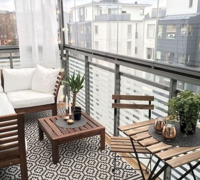 7 Tips to Make Your Tiny Apartment Balcony cozy