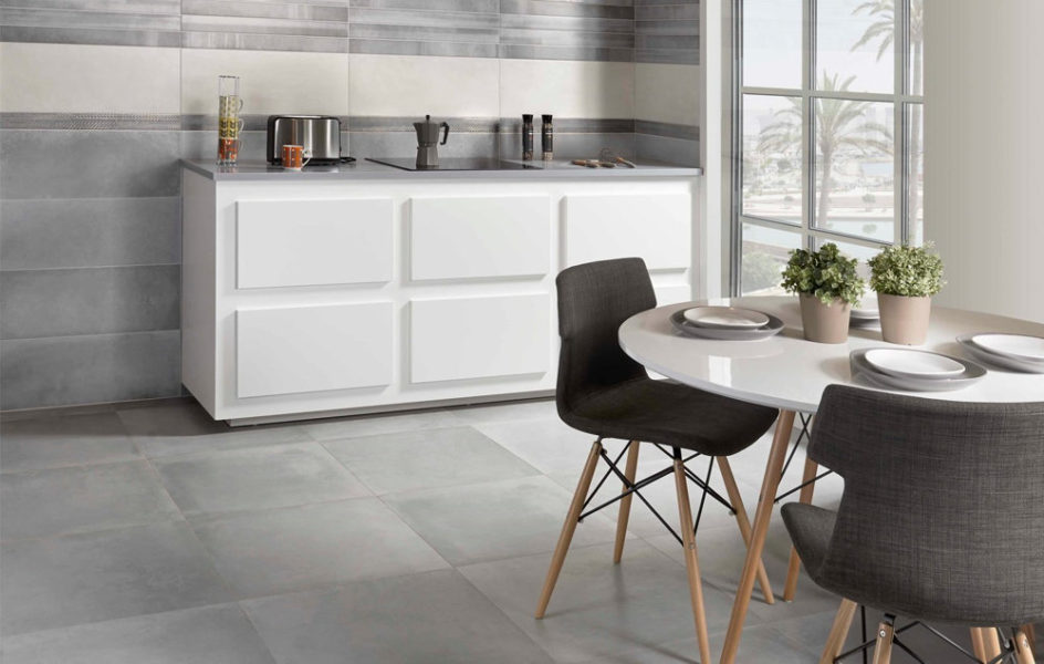 What is the difference between ceramic and porcelain