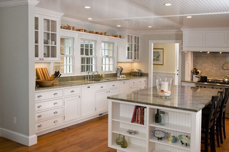 Kitchen counter between elegance and effectiveness