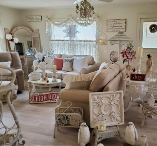 Christmas vintage Shabby Chic home tour