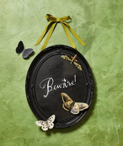 12.Black Magic Frame