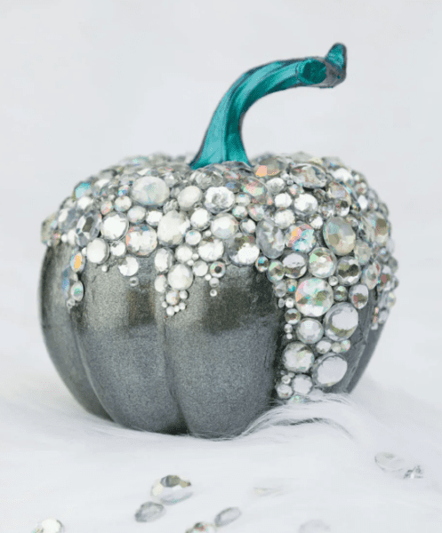 Best Pumpkin Decorating ideas Amazing 25 Ideas This Fall
