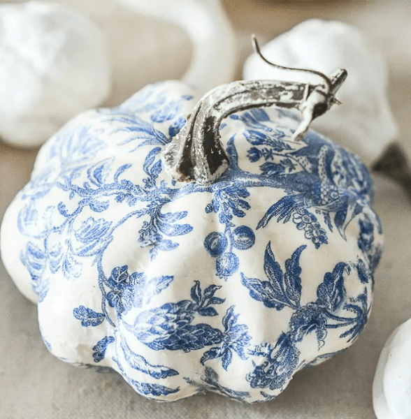 Best Pumpkin Decorating ideas Amazing 25 Ideas This Fall