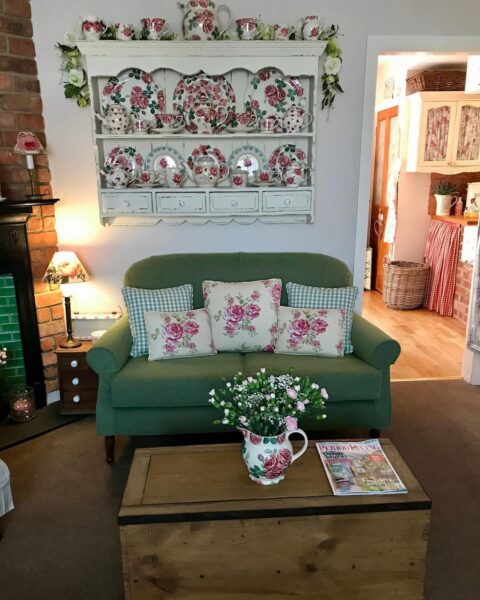 Gorgeous Cottage Farmhouse Tour