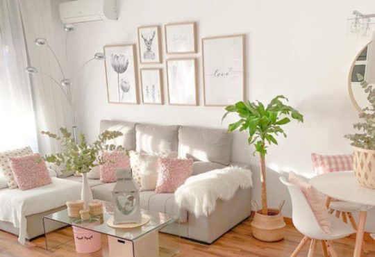 So Pretty home with simple touches