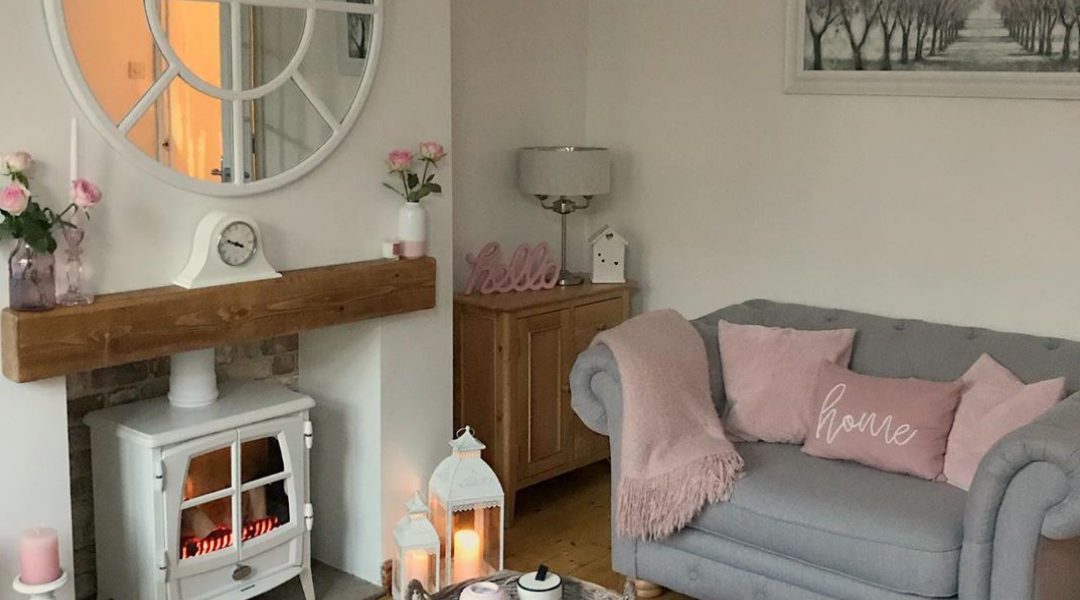 Simple cottage cute tour for spring