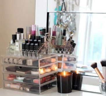 Cool Makeup Storage Ideas For Small Spaces