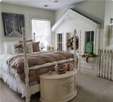 Romantic cottage home so lovely