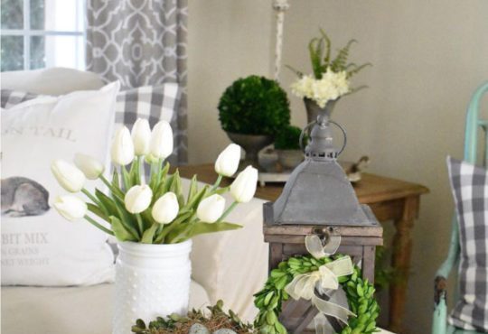 Inspire farmhouse spring decor on a Budget