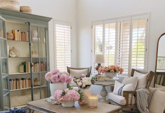 Country Home Filled With Fresh Florals