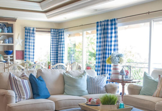 Colorful cottage beautiful farmhouse